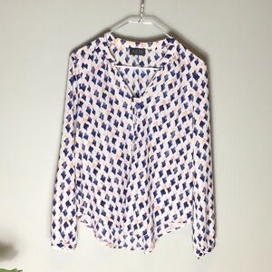 Astr > V Neck Blouse Small